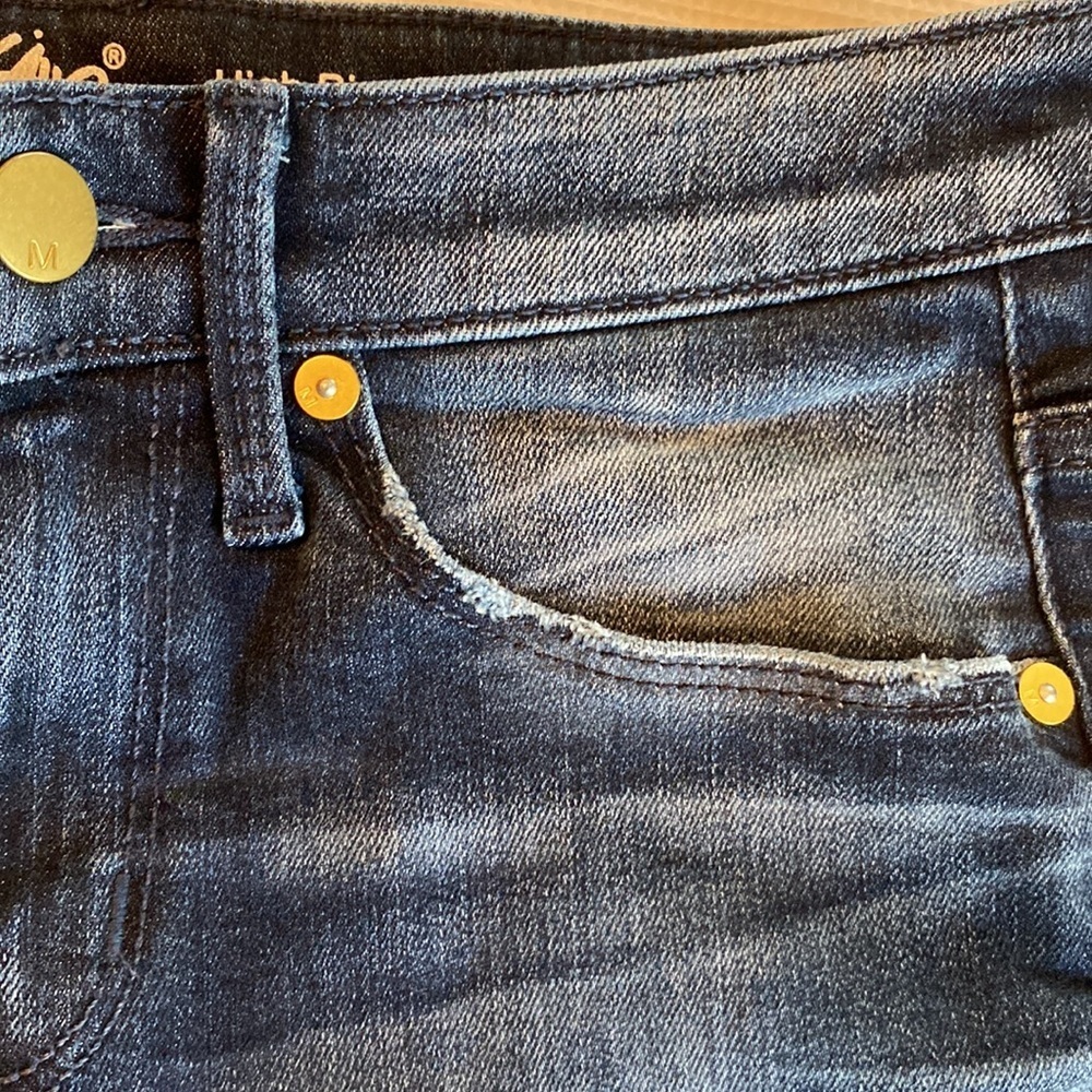 Mossimo High Rise Midi Jeans Shorts Size 0 25 Waist Dark Wash - Picture 4 of 11